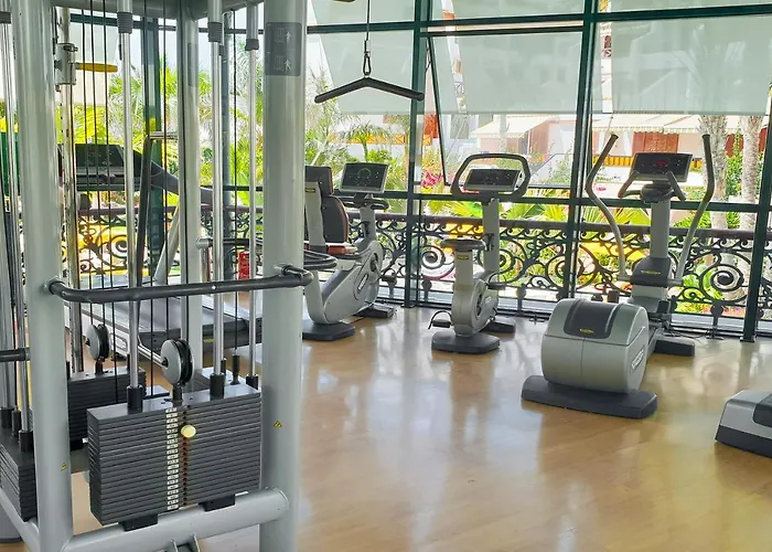 Parque Santiago V Official מלון דירות